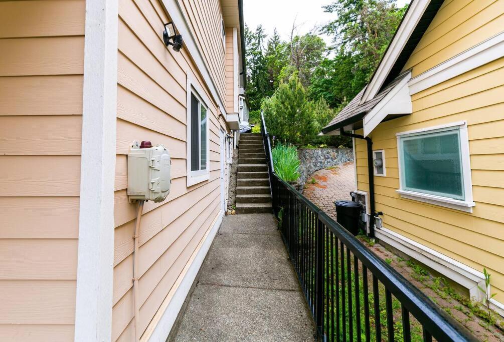 Cozy Renovated Oasis W Private Terrace & Parking Villa Victoria Exterior foto