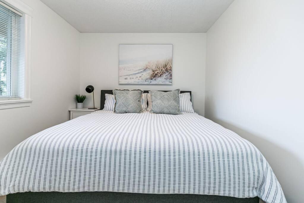 Cozy Renovated Oasis W Private Terrace & Parking Villa Victoria Exterior foto